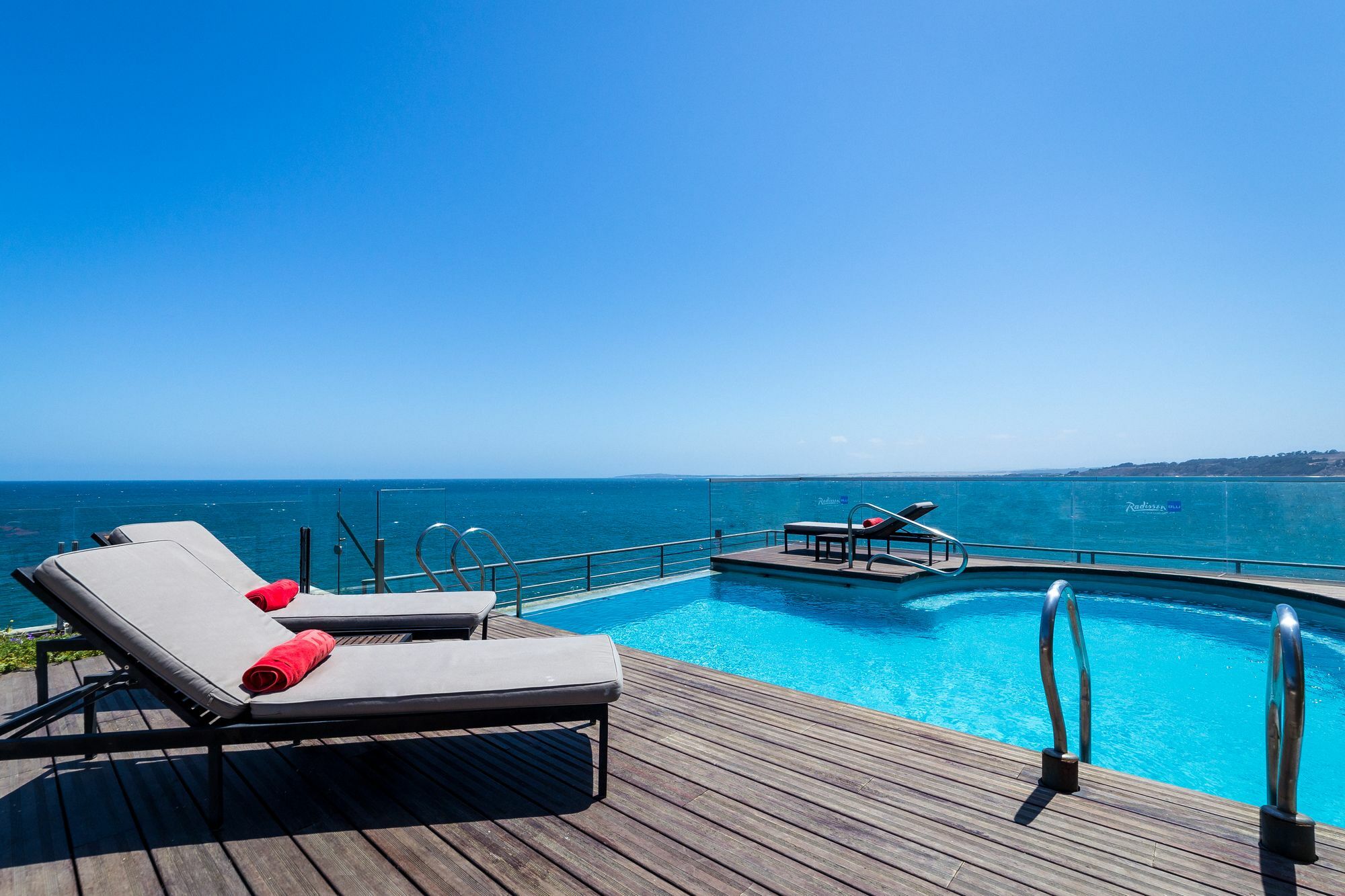 Radisson Blu Acqua Hotel & Spa Concon Exterior photo The pool at the Cape of Good Hope Hotel